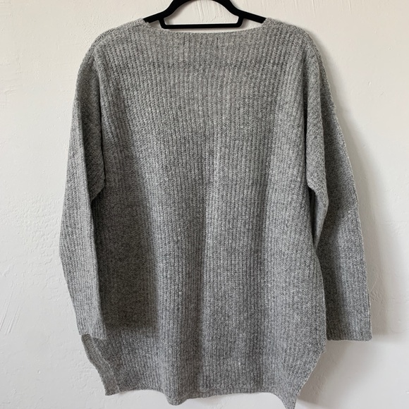 LF Old London gray knit sweater - Picture 3 of 9